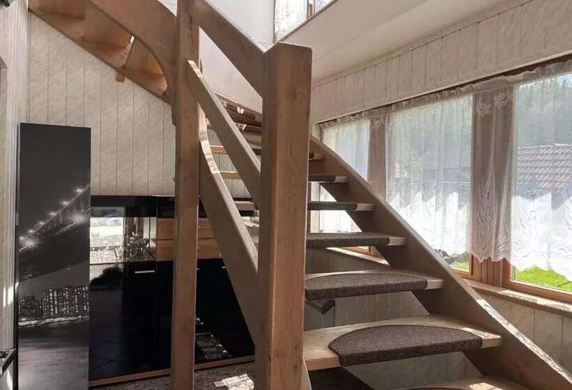 Majatalo Penzión Encián