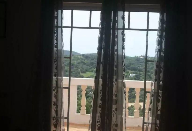 ペンション Rustic Villa Guesthouse