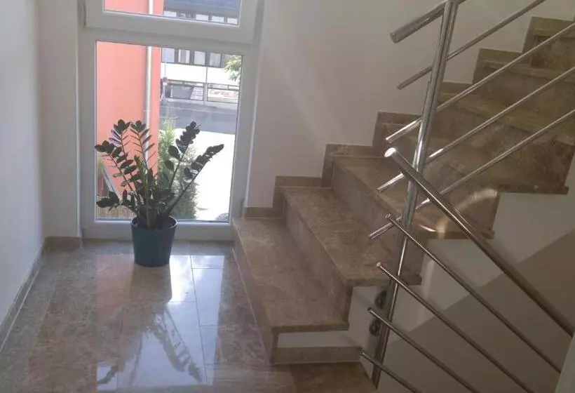 Majatalo Zimmervermietung Im Zentrum Waiblingens