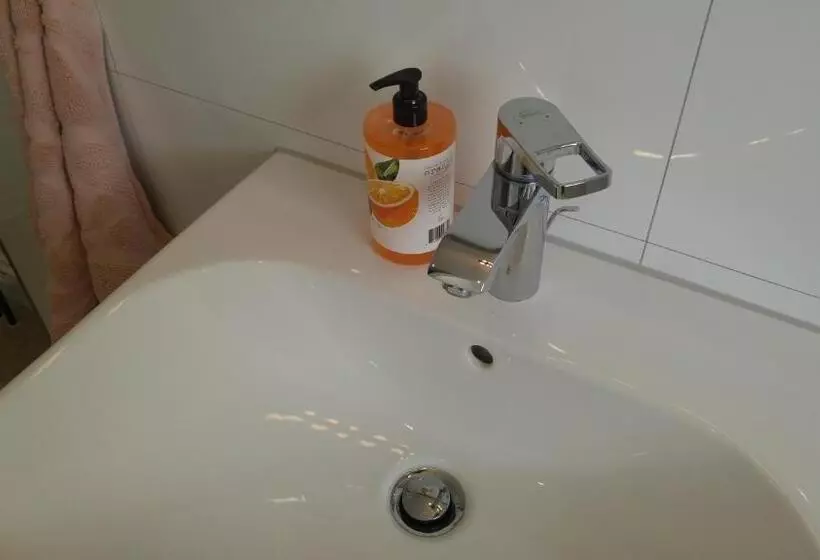 Majatalo Zimmervermietung Im Zentrum Waiblingens