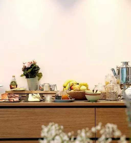 Majatalo Julias Guesthouse