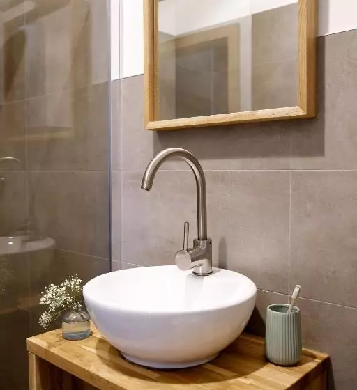 Majatalo Julias Guesthouse