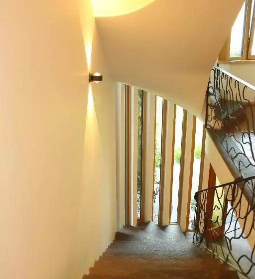 Majatalo Julias Guesthouse