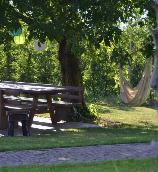 Пансион Julias Guesthouse