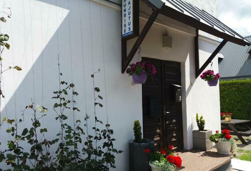 هاستل Sunrise Majutus