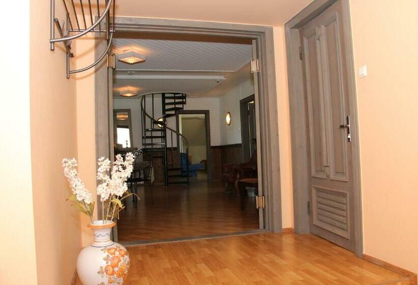 هاستل Sunrise Majutus