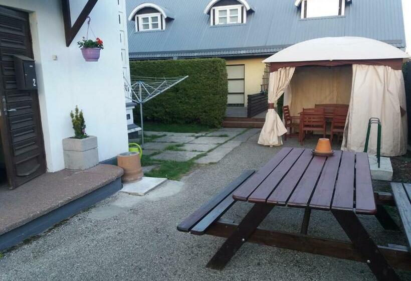 هاستل Sunrise Majutus