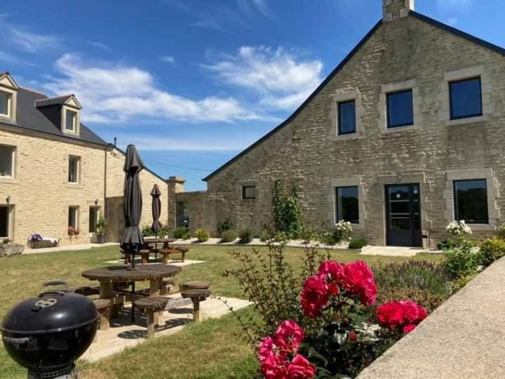 مبيت وإفطار Domaine De Kerbillec