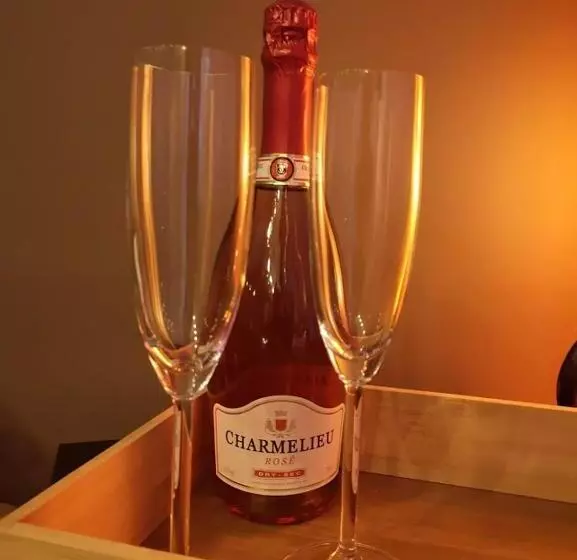 Aamiaismajoitus (B&B) Het Filipijns Slaaphuisje