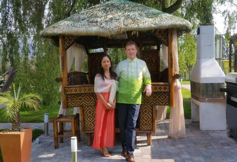 مبيت وإفطار Het Filipijns Slaaphuisje