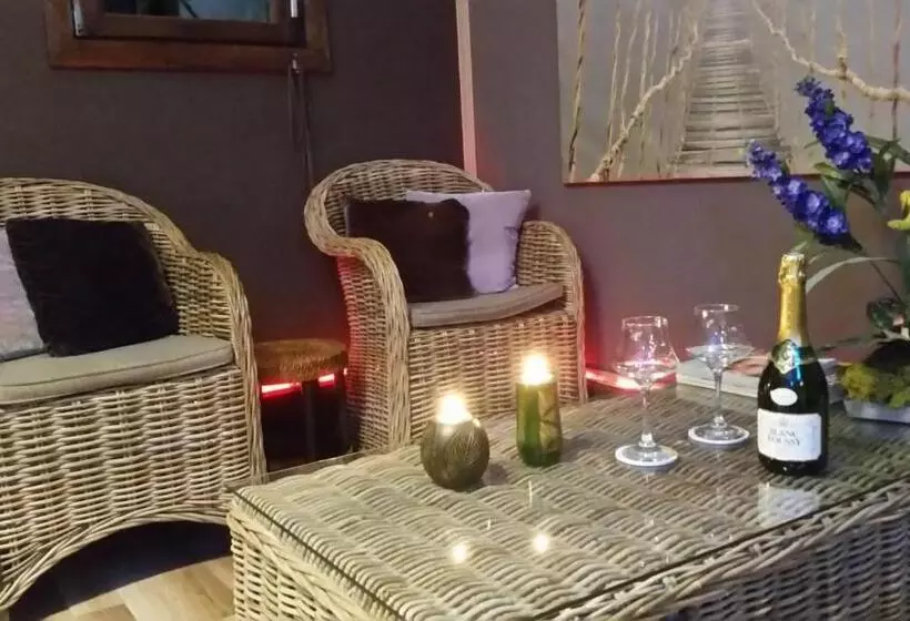 Aamiaismajoitus (B&B) Het Filipijns Slaaphuisje