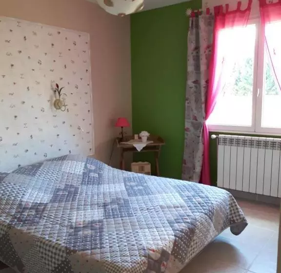 Aamiaismajoitus (B&B) La Vigne Des Heures Claires