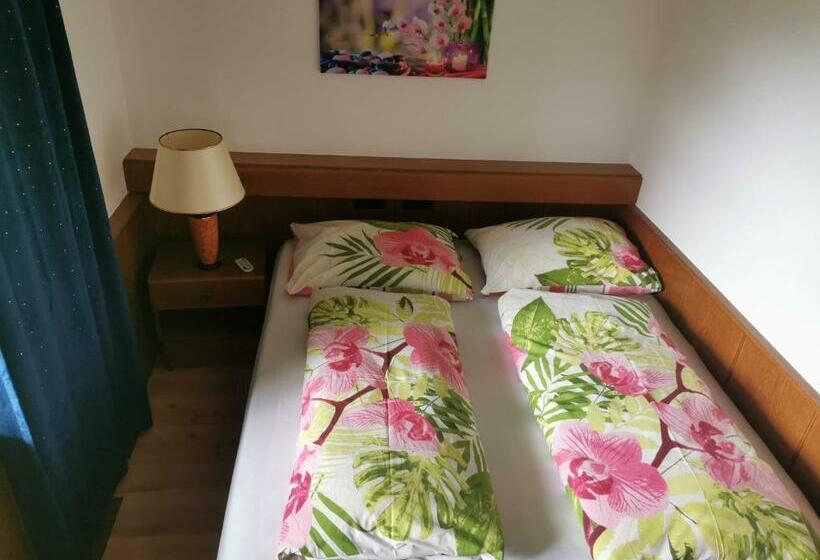 בית מלון כפרי Erlebnishof Tschabitscher