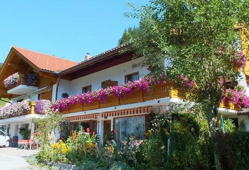 Majatalo Gästehaus Amort