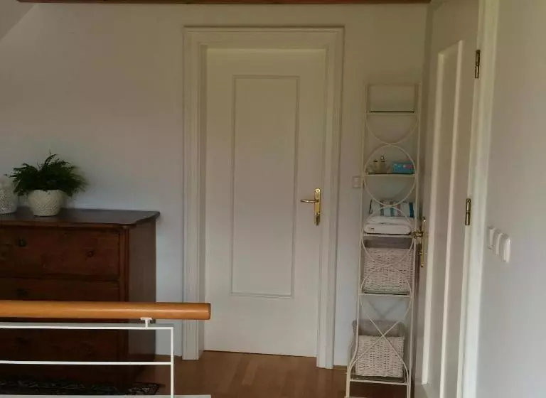 پانسیون Guest House Vitaja