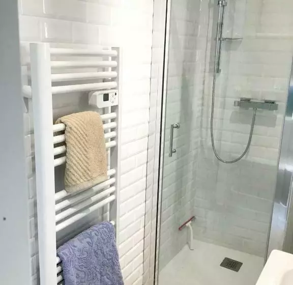 ペンション La Maisonette Antibes