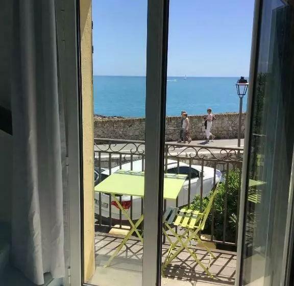 ペンション La Maisonette Antibes