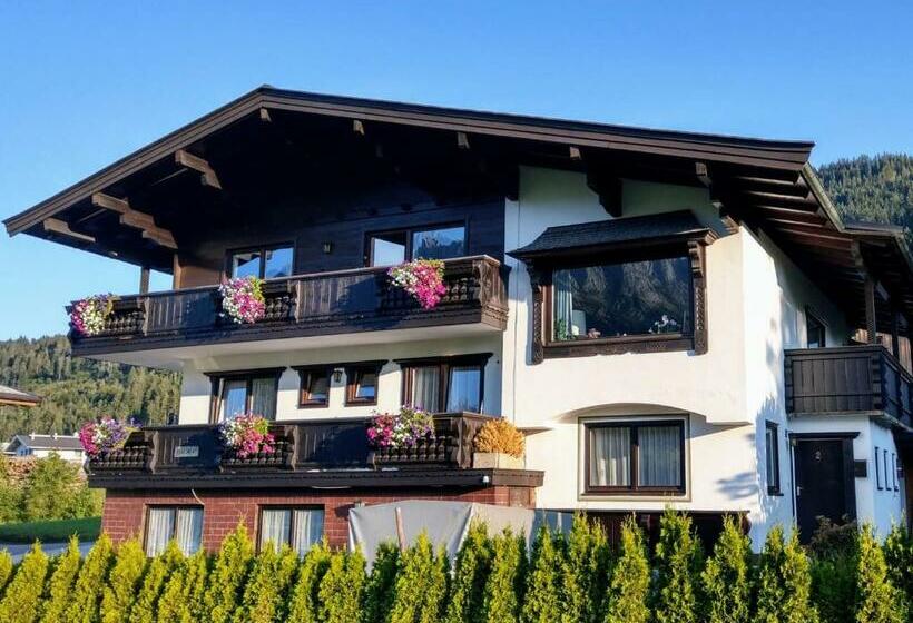 پانسیون Landhaus Wörgartner