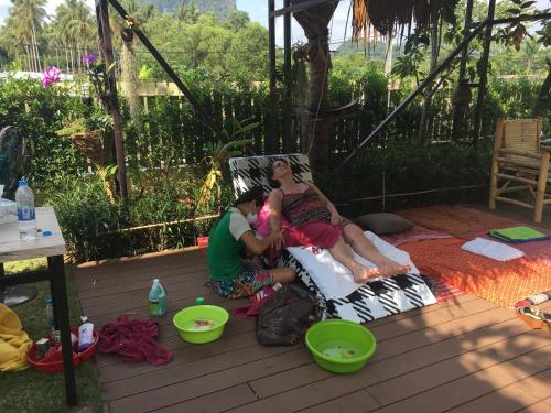 פנסיון Nongthale Mountain View