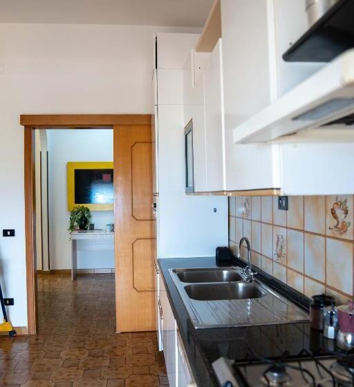 Queen S Bed & Breakfast