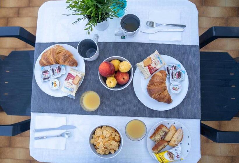 Queen S Bed & Breakfast