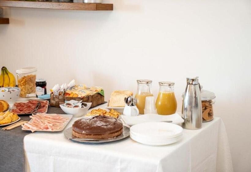 Queen S Bed & Breakfast