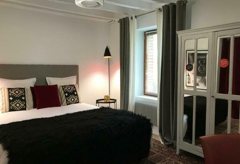 مبيت وإفطار La Levraudière