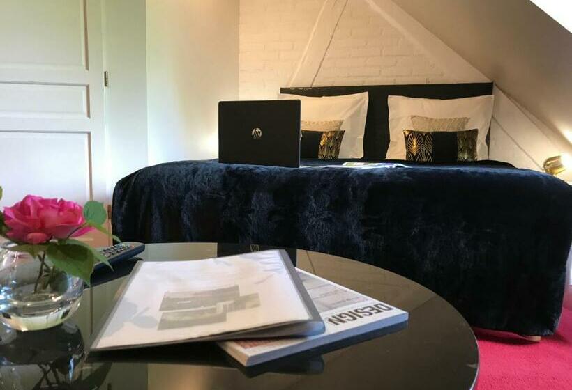 مبيت وإفطار La Levraudière