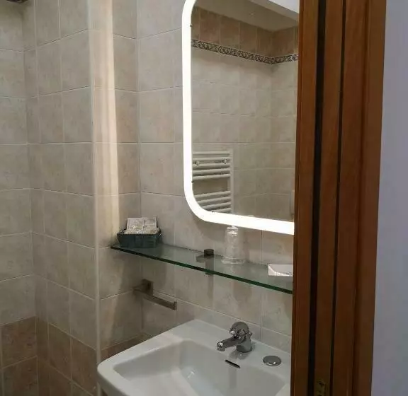 ホテル Albergo Felice