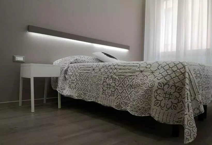 ホテル Albergo Felice