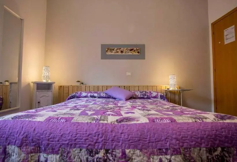 ホテル Albergo Felice