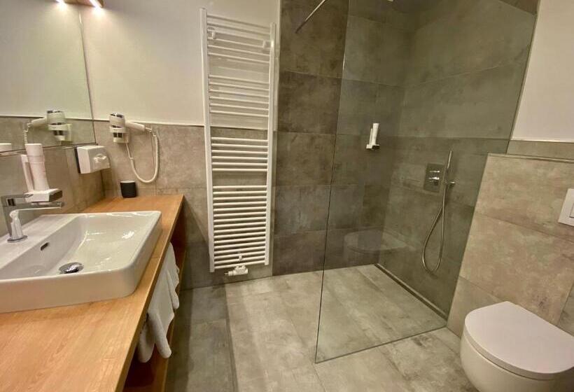 בית מלון כפרי Der Burgblick Adults Only