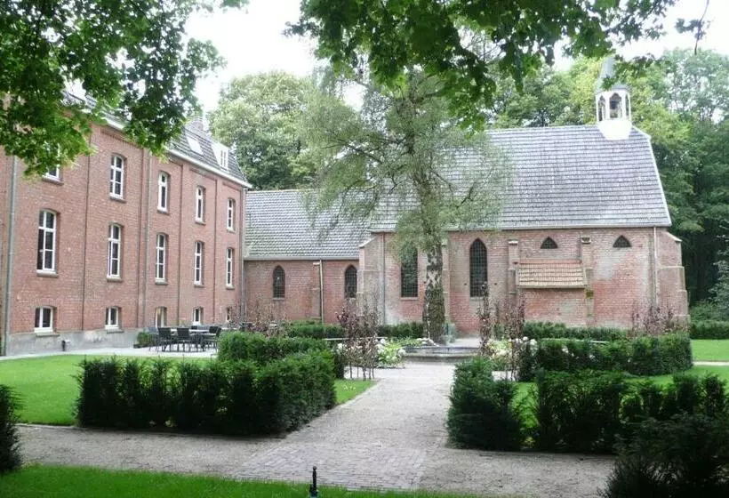 Hotelli Klooster Nieuwkerk Goirle