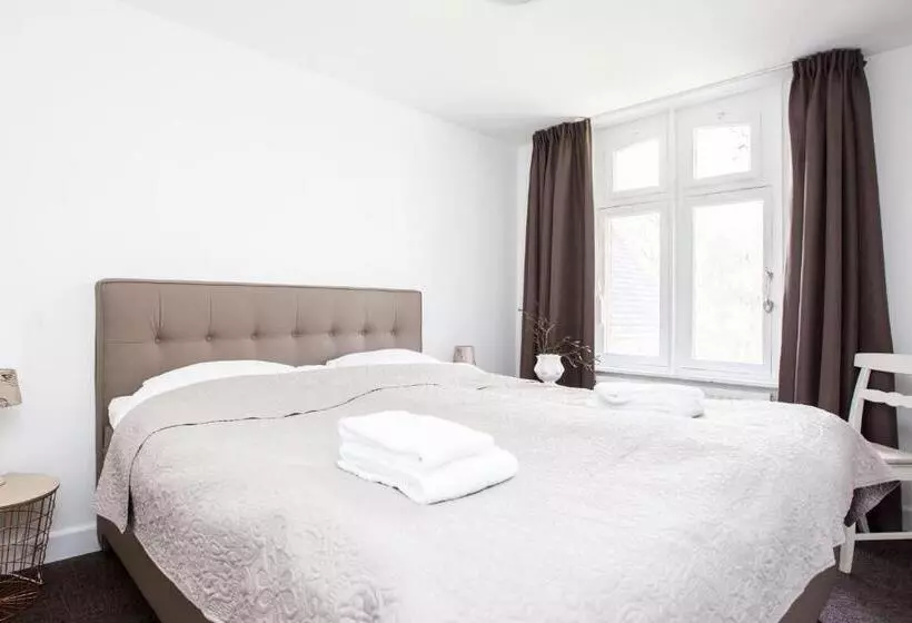 Hotelli Klooster Nieuwkerk Goirle