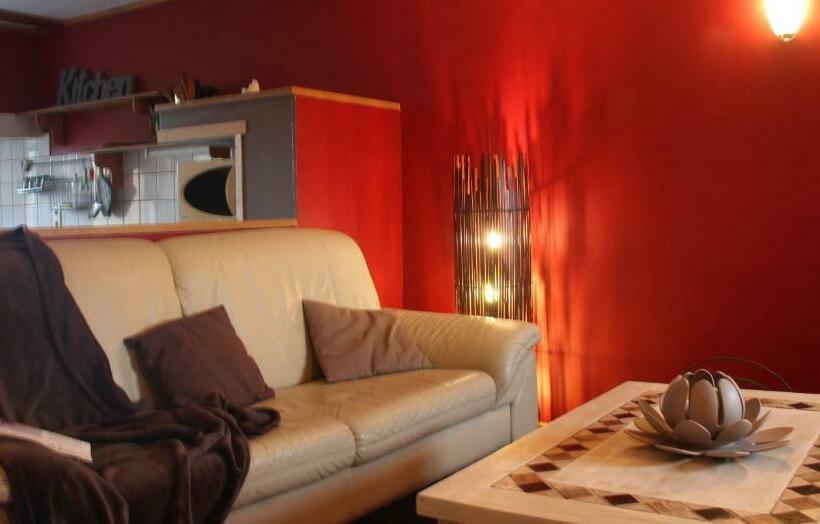 酒店 La Ferme Du Pré Charmant