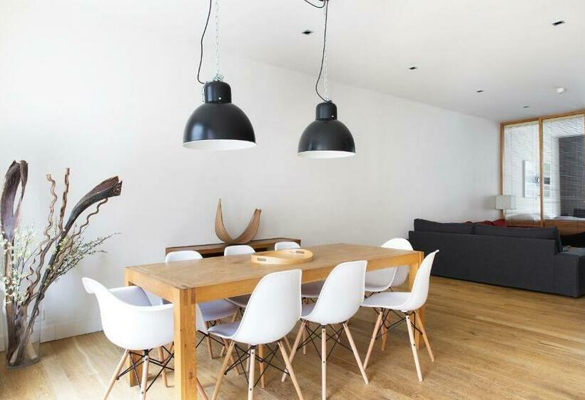 Marnix Design: Downtown Dream