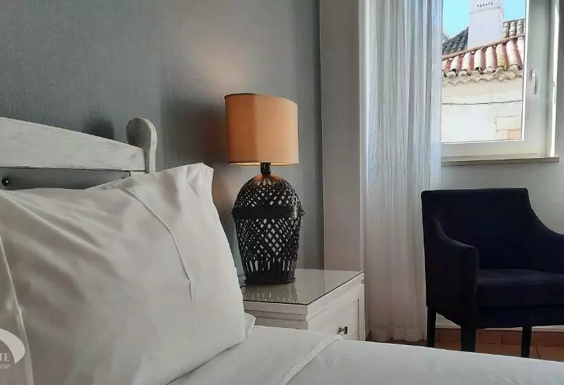 Pension Infante Guesthouse