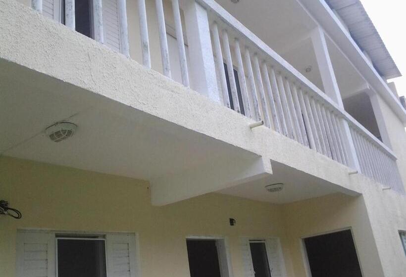 پانسیون Suítes Córdoba Sp