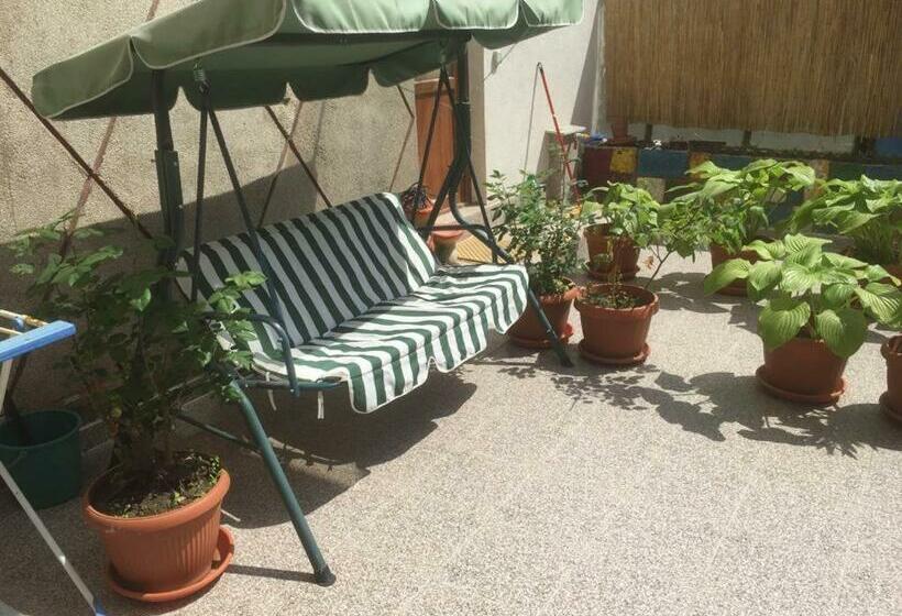 ペンション Villa 3 Papuci