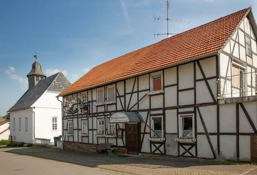 ペンション Zum Jean Bonnet