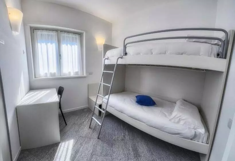 Rainbow Holiday Apartments Lake Como