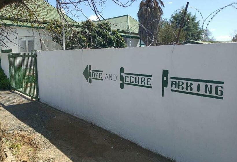 Bed and Breakfast Bun Clody Manor   Guest House & Coffee Shop