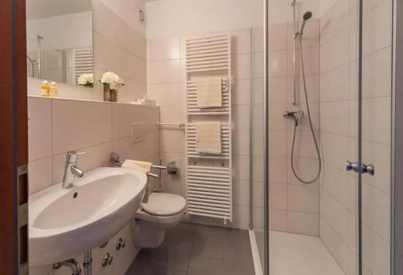 Hotelli Gasthaus Seeblick