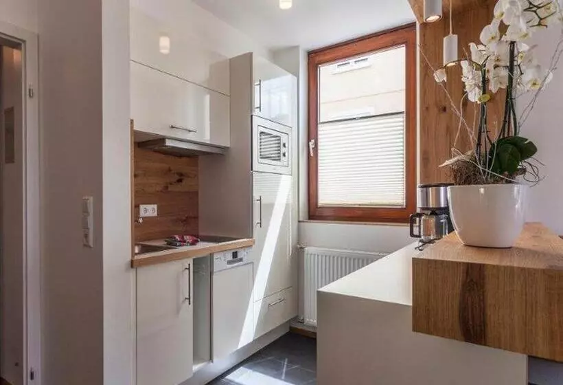 Hotelli Gasthaus Seeblick