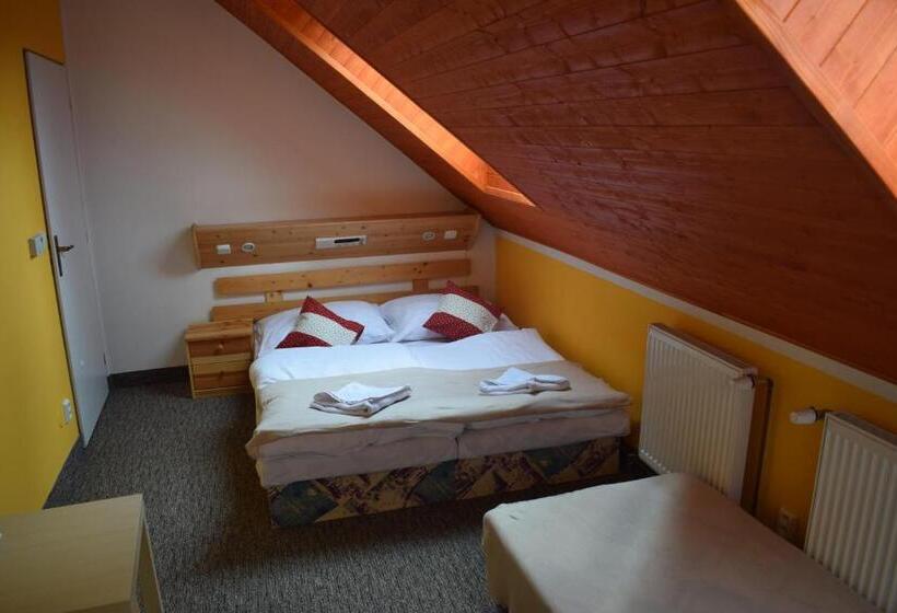 Пансион Guest House Pod Rozhlednou