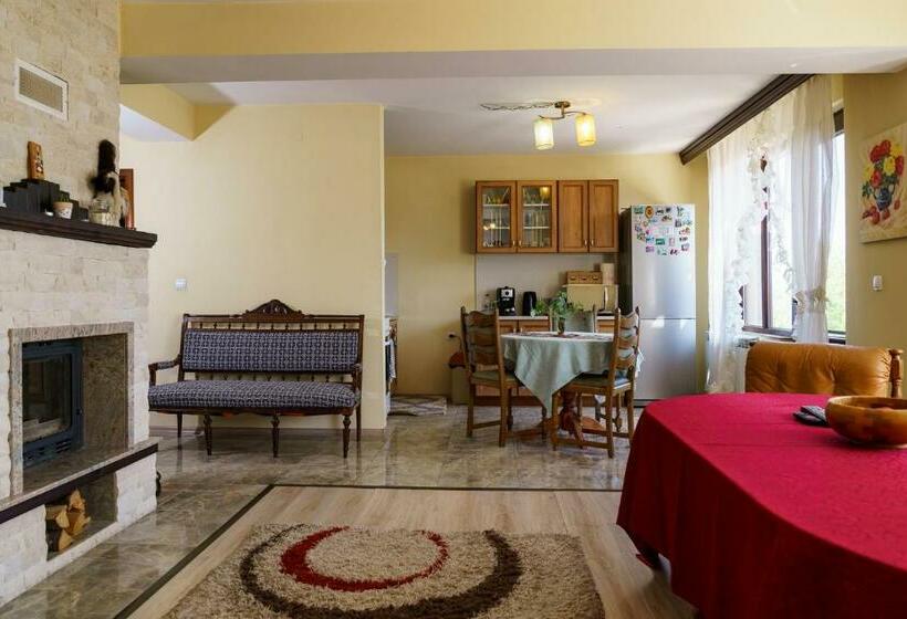 Пансион Guest House Tommy Bansko   Bachevo