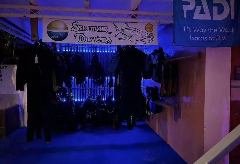 پانسیون Shamar Guesthouse & Dive