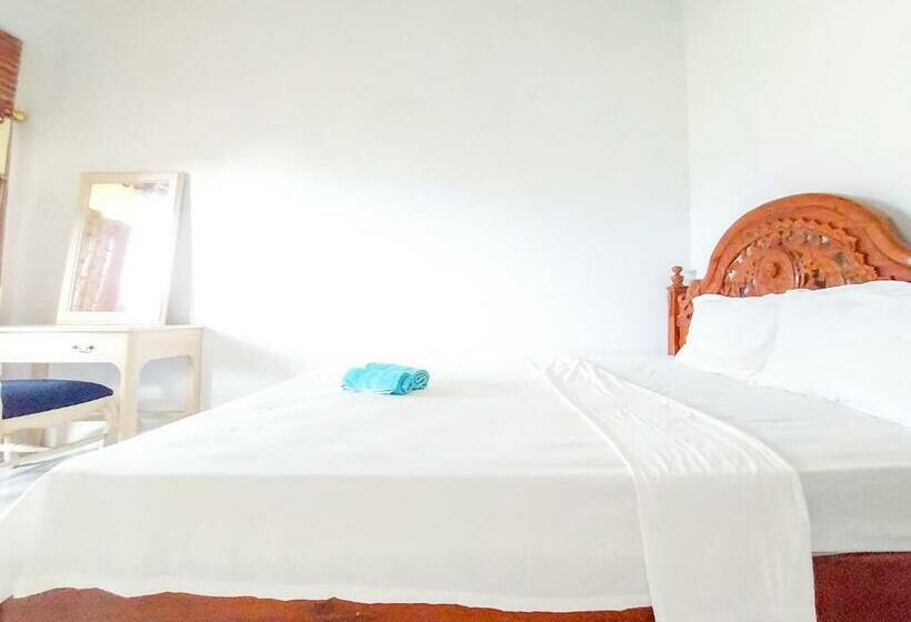 Pensión Sunrise Sea Hill View Karimunjawa Redpartner