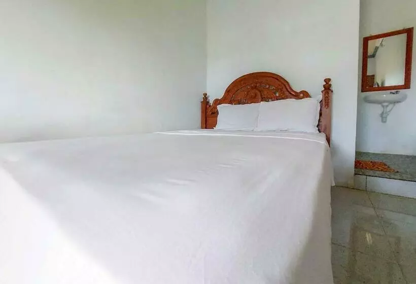 Majatalo Sunrise Sea Hill View Karimunjawa Redpartner