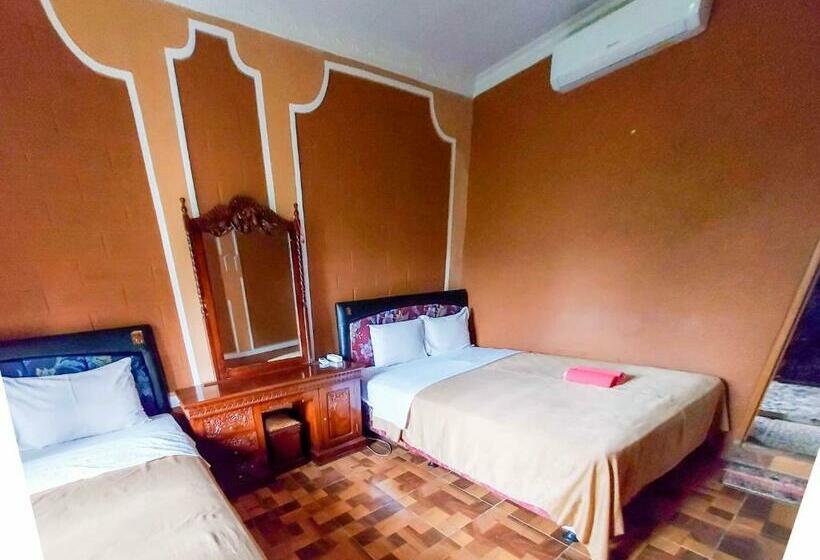 Pensión Sunrise Sea Hill View Karimunjawa Redpartner